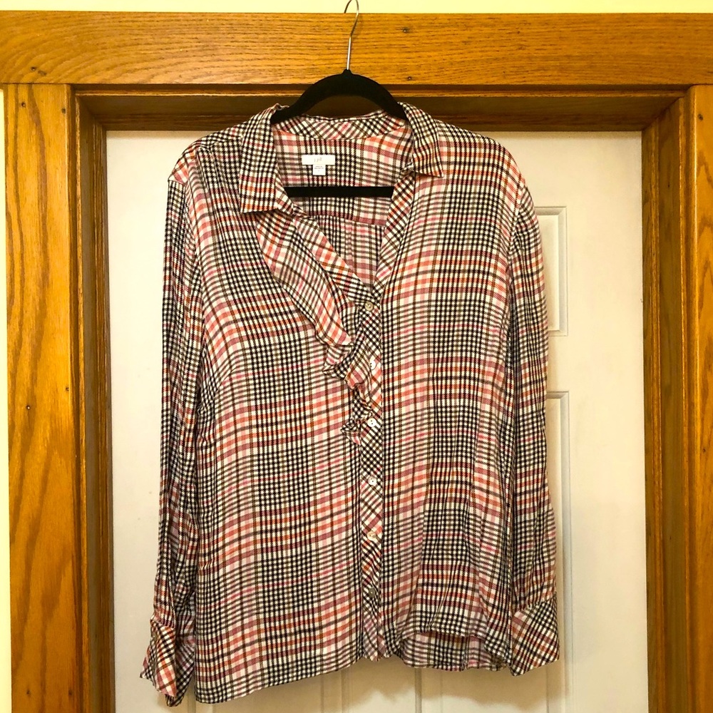 J Jill button down plaid top, white, black and mauve/rose plaid, Large.